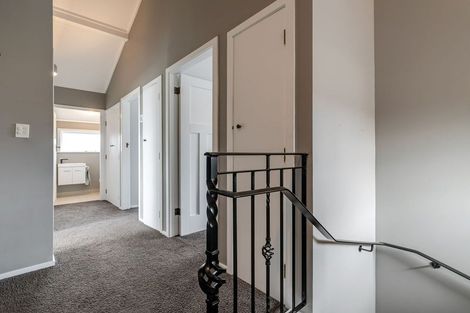 Photo of property in 24 Elmira Avenue, Hokowhitu, Palmerston North, 4410