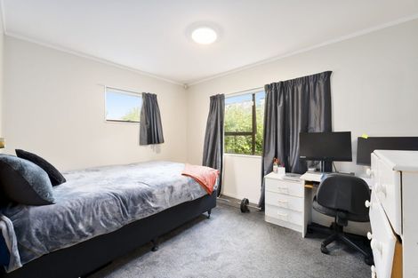 Photo of property in 2/70 Pomaria Road, Henderson, Auckland, 0610