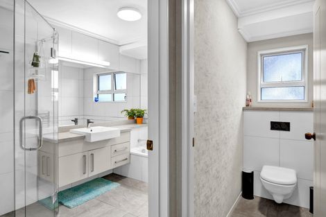 Photo of property in 11 Grey Street, Hawera, 4610