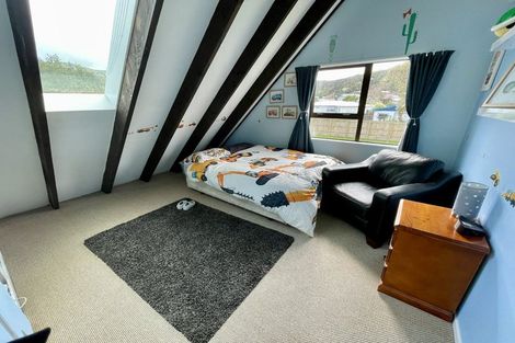 Photo of property in 53 Parkway, Wainuiomata, Lower Hutt, 5014