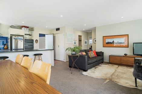 Photo of property in 7 Pukeko Place, Wanaka, 9305