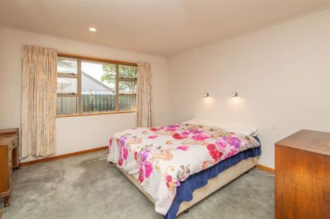 Photo of property in 23 Middleton Road, Upper Riccarton, Christchurch, 8041
