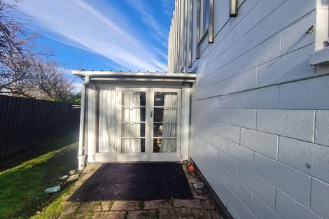 Photo of property in 2/4 Maidstone Road, Ilam, Christchurch, 8041