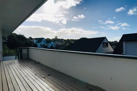 Photo of property in 13 Palliser Lane, Browns Bay, Auckland, 0630