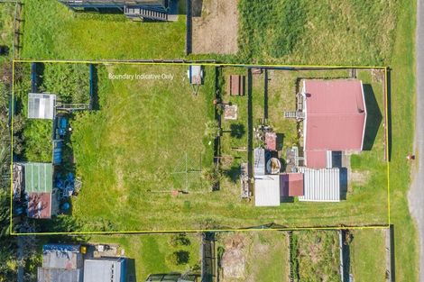 Photo of property in 3 Ewing Street, Hokio Beach, Levin, 5571