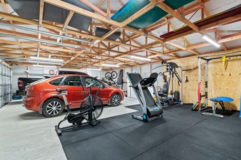 Photo of property in 295 Bay Road, West Plains, Invercargill, 9879