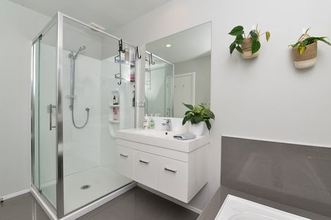 Photo of property in 28 Keston Crescent, Flagstaff, Hamilton, 3210