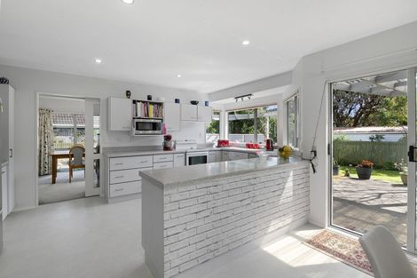 Photo of property in 2 Tainui Street, Raumati Beach, Paraparaumu, 5032