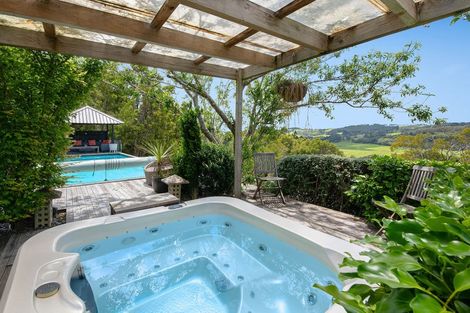 Photo of property in 170 Oyster Point Road, Kaukapakapa, Warkworth, 0984