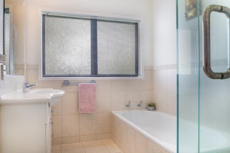 Photo of property in 4 Austen Place, Leamington, Cambridge, 3432