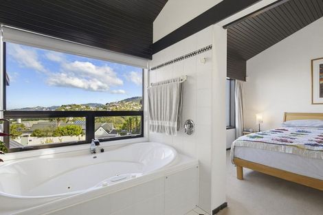Photo of property in 68a Rama Crescent, Khandallah, Wellington, 6035