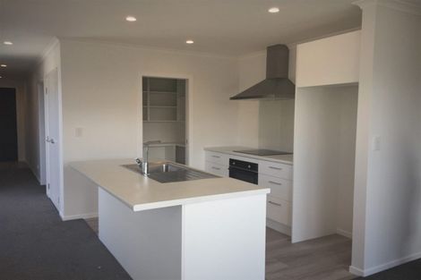 Photo of property in 24 Furlong Road, Papamoa, 3118