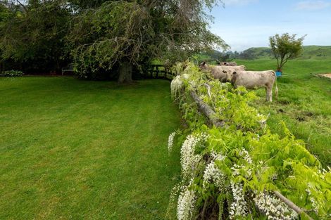 Photo of property in 30 Bryce Road, Kapenga, Rotorua, 3077