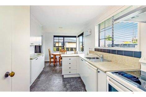 Photo of property in 15 Sawdon Place, Gleniti, Timaru, 7910