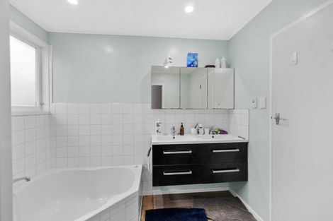 Photo of property in 9 Wychwood Crescent, Springfield, Rotorua, 3015