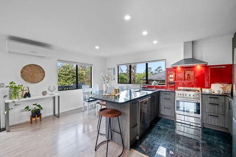 Photo of property in 15 Zefiro Drive, Massey, Auckland, 0614