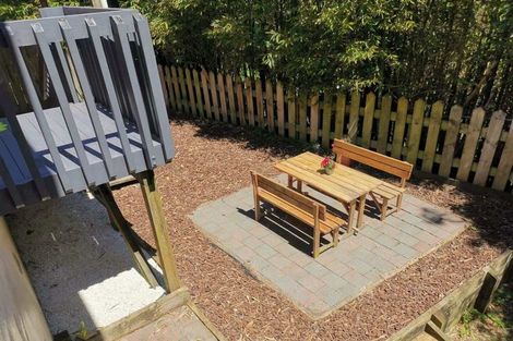 Photo of property in 32 Benchmark Drive, Massey, Auckland, 0614