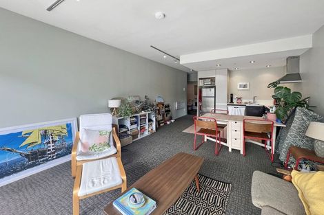 Photo of property in Revolucion Apartments, 301e/28 Torrens Terrace, Mount Cook, Wellington, 6011