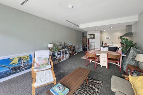 Photo of property in Revolucion Apartments, 301e/28 Torrens Terrace, Mount Cook, Wellington, 6011