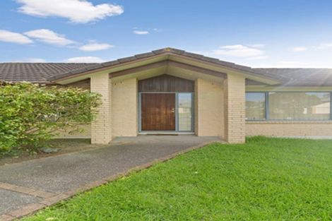 Photo of property in 2 Brosna Place, East Tamaki, Auckland, 2016