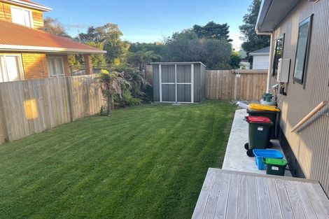 Photo of property in 13 Gilbass Avenue, Hamilton Lake, Hamilton, 3204