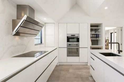 Photo of property in 2a Wairarapa Terrace, Merivale, Christchurch, 8014