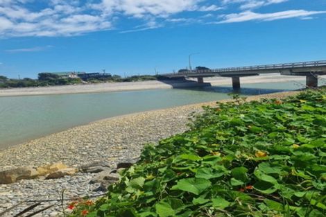 Photo of property in 2 River Road, Hector, 7822