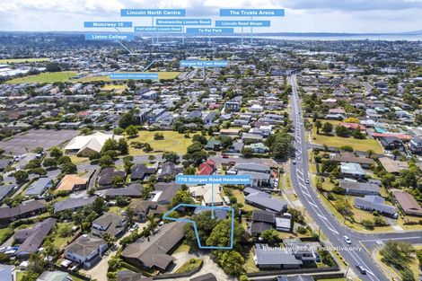 Photo of property in 77g Sturges Road, Henderson, Auckland, 0612