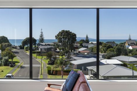 Photo of property in 24 Dolphin Drive, Whiritoa, Whangamata, 3691