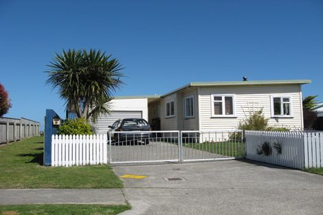 Photo of property in 7 Anikia Court, Paraparaumu, 5032