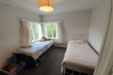 Photo of property in 12 Lytton Street, Wadestown, Wellington, 6012