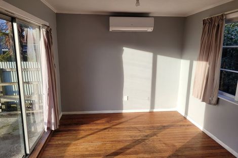 Photo of property in 33 Naenae Road, Naenae, Lower Hutt, 5011