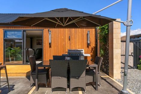 Photo of property in 52 Stratford Drive, Mount Pisa, Cromwell, 9383