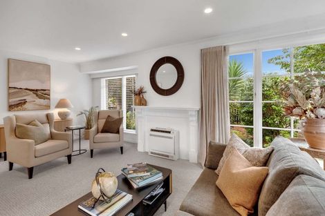 Photo of property in 6 Trent Avenue, Hokowhitu, Palmerston North, 4410