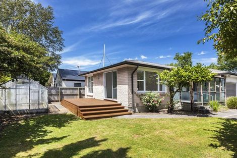Photo of property in 2/70 Proctor Street, Papanui, Christchurch, 8053