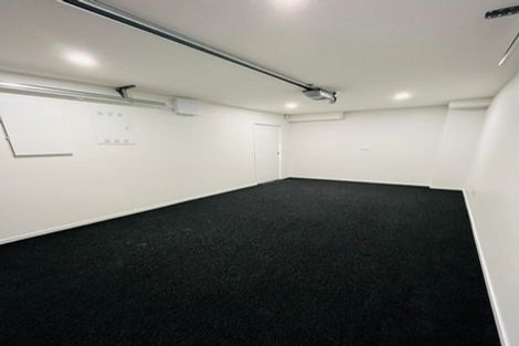 Photo of property in 10a Benton Place, Manurewa, Auckland, 2102