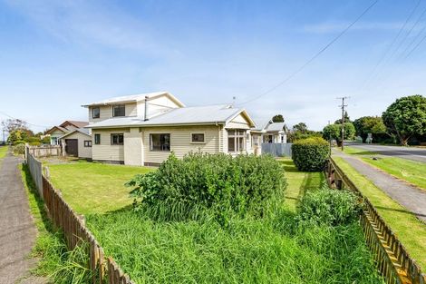Photo of property in 117 Weraroa Road, Waverley, 4510