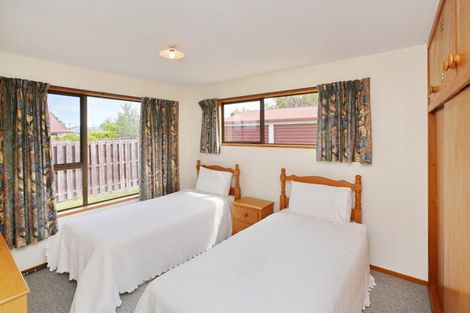 Photo of property in 4 Seadown Crescent, Amberley, 7410