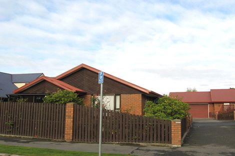 Photo of property in 17b Leander Street, Northcote, Christchurch, 8052
