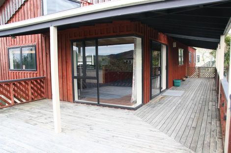 Photo of property in 117 Everitt Crescent, Whangamata, 3620