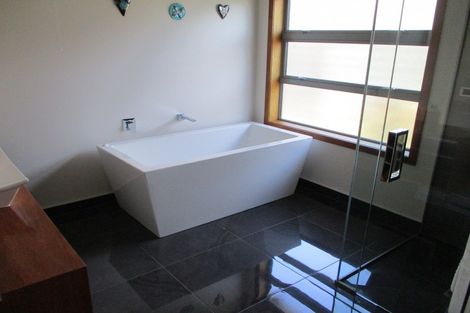 Photo of property in 139 Cashmere Bay Road, Moana, Kumara, 7875