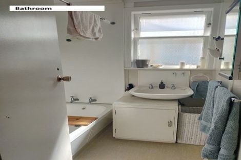 Photo of property in 312 Kotuku Street, Camberley, Hastings, 4120