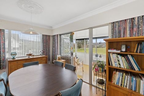 Photo of property in 2 Carter Street, Belmont, Lower Hutt, 5010