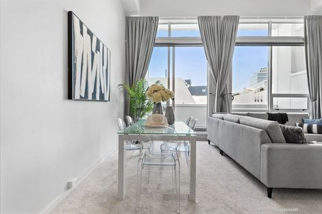 Photo of property in Stadium Garden Flats, 117/107 Thorndon Quay, Pipitea, Wellington, 6011