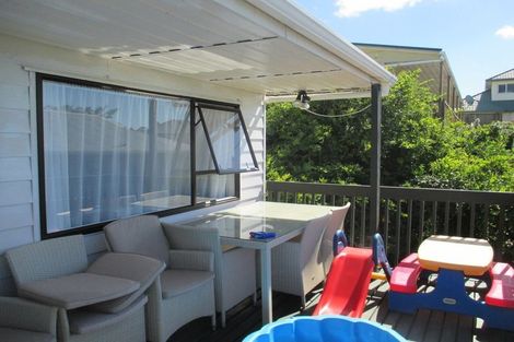 Photo of property in 8a Ladies Mile, Manly, Whangaparaoa, 0930