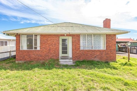 Photo of property in 15 Matai Street, Castlecliff, Whanganui, 4501