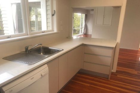 Photo of property in 2/20 Tonar Street, Northcote, Auckland, 0627