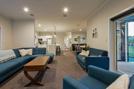 Photo of property in 69 Williams Road, Tokomaru, Palmerston North, 4474