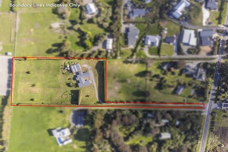 Photo of property in 19 Paetawa Road, Peka Peka, Waikanae, 5391