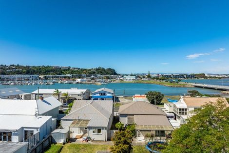 Photo of property in 13-14 Meeanee Quay, Westshore, Napier, 4110